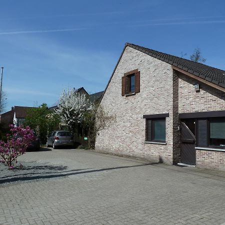 Bnb Heimdall Brecht Exterior photo